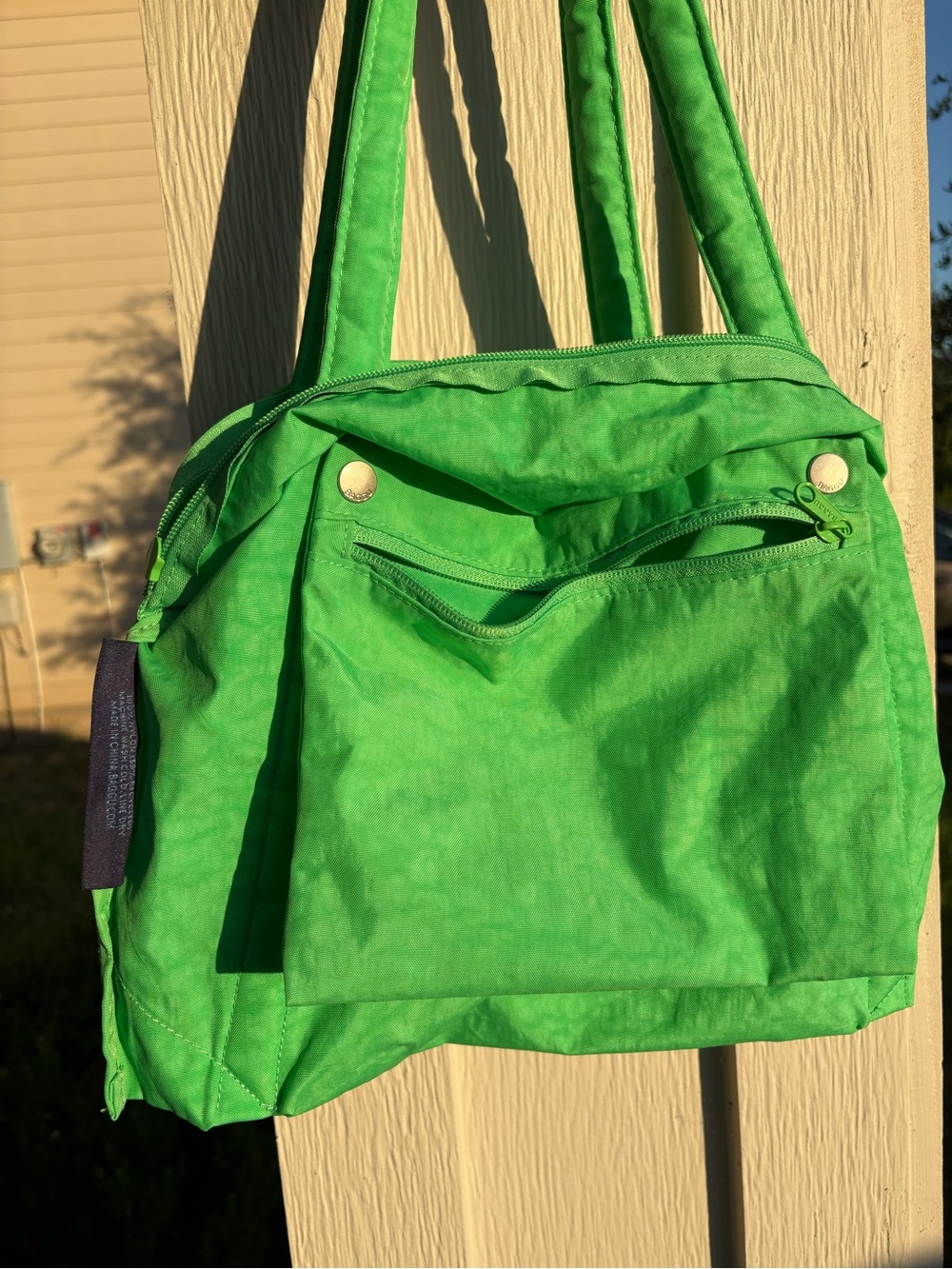 [RESERVED for 👽💚] Baggu Mini Cloud in Aloe - Picture 7 of 8